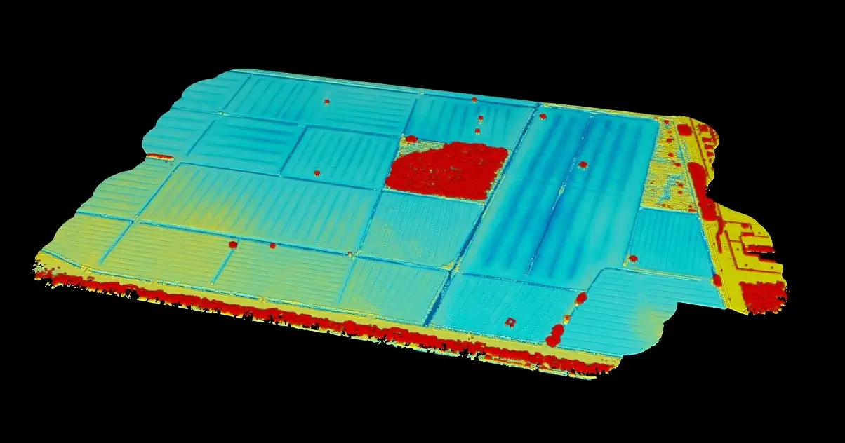 Hoogtekaart van een terrein in kleuren, gemaakt uit dronedata